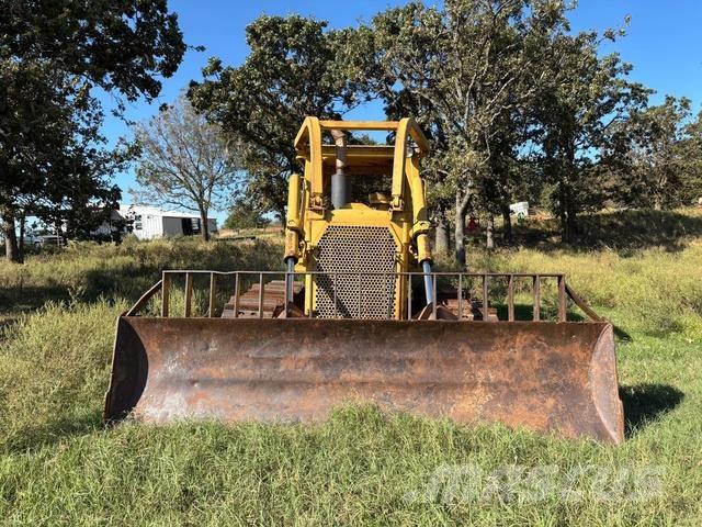 CAT D6D lánctalpas dózerek