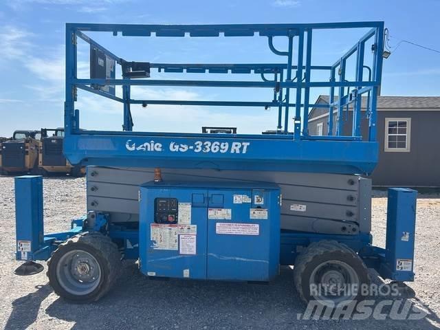 Genie GS3369 RT Ollós emelők