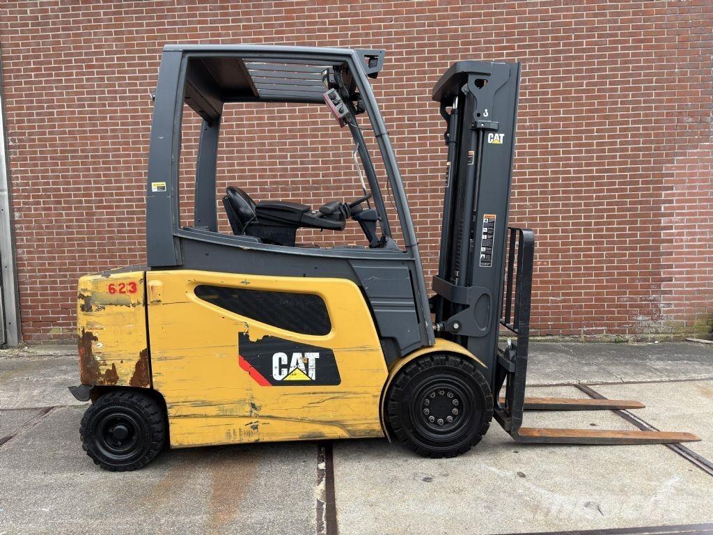 CAT 2EP5000 Elektromos targoncák