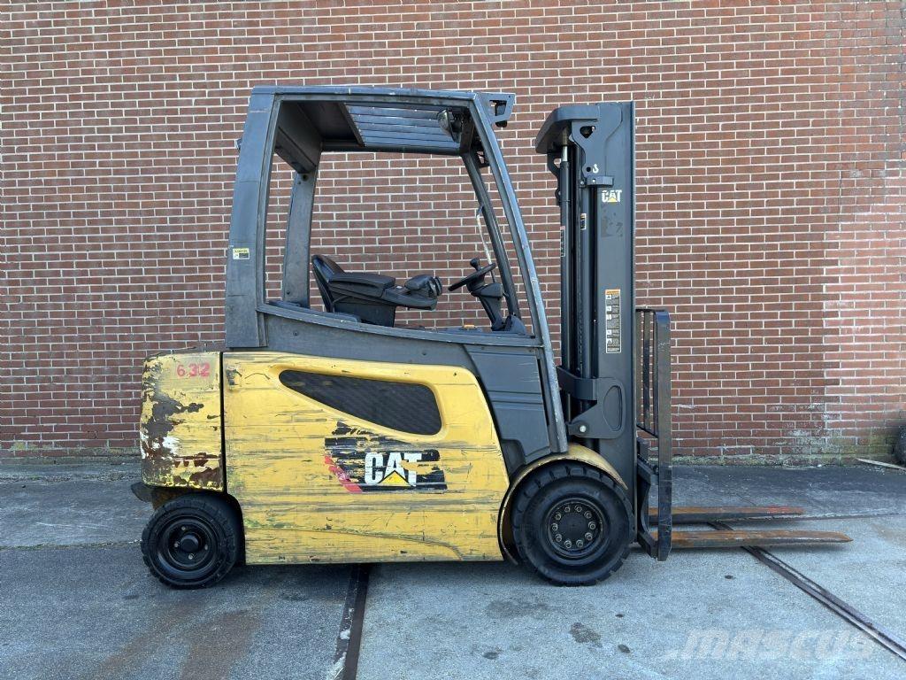 CAT 2EP5000 Elektromos targoncák