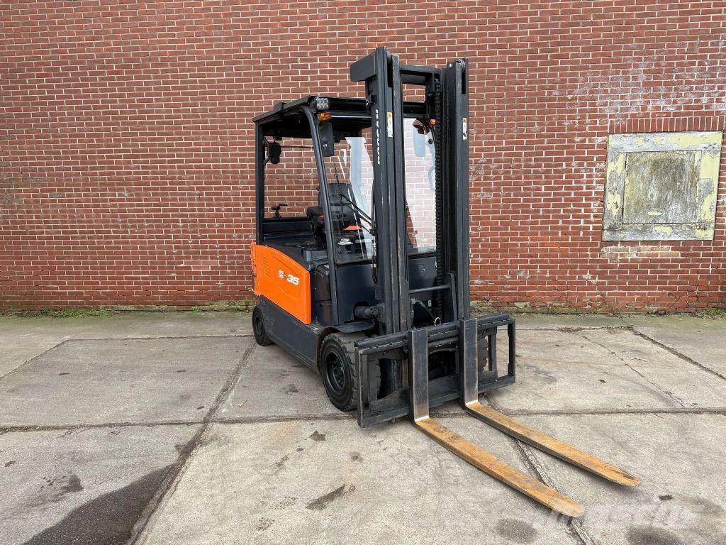 Doosan B35X-7 Elektromos targoncák