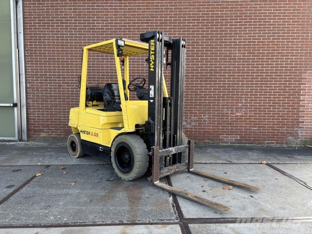 Hyster H2.50XM Gázüzemű targoncák