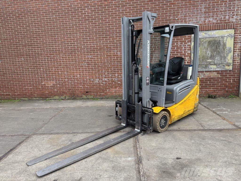 Jungheinrich EFG 216k Elektromos targoncák