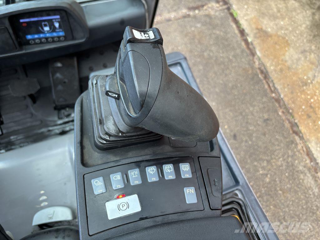 Jungheinrich EFG 216k Elektromos targoncák