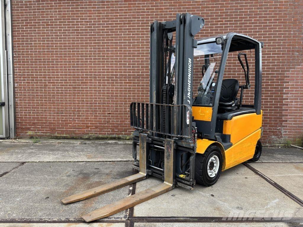 Jungheinrich EFG 430 Elektromos targoncák