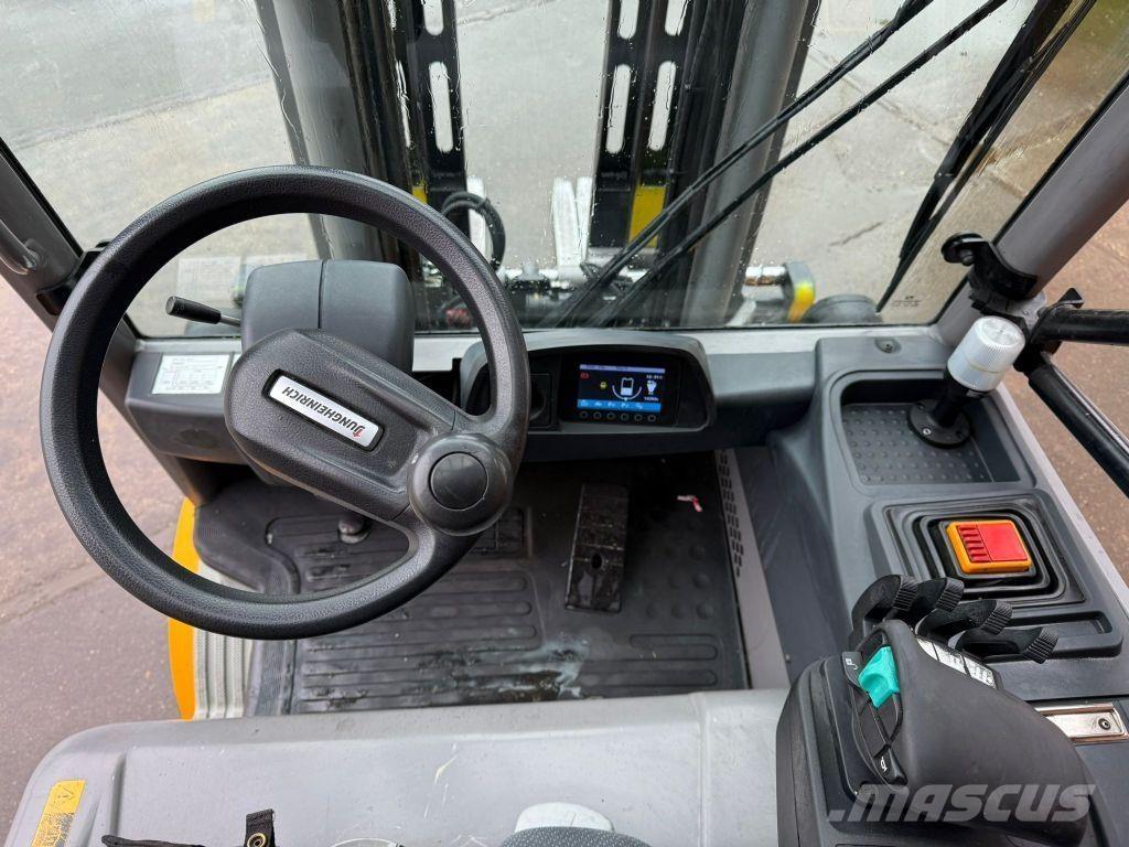Jungheinrich EFG S30 Elektromos targoncák