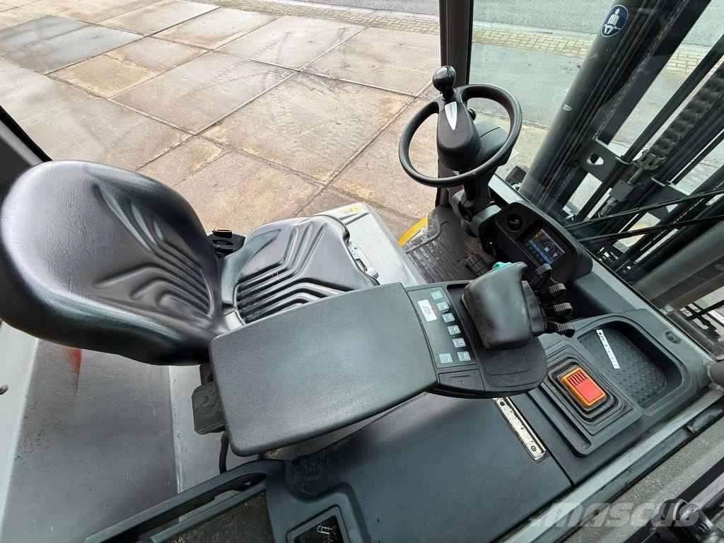 Jungheinrich EFG430 Elektromos targoncák