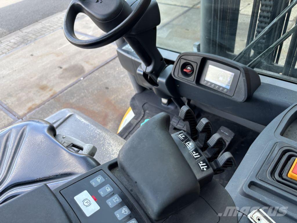 Jungheinrich EFG535K Elektromos targoncák