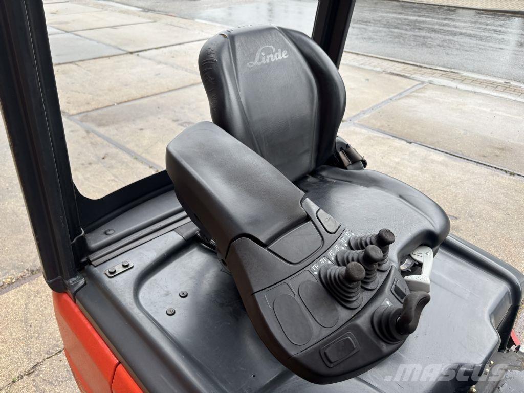 Linde E14-02 Elektromos targoncák