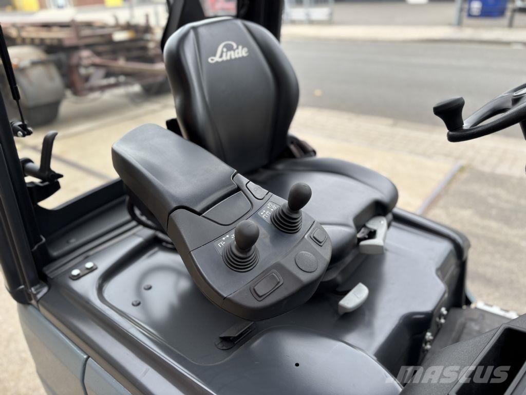 Linde E14-02 Elektromos targoncák