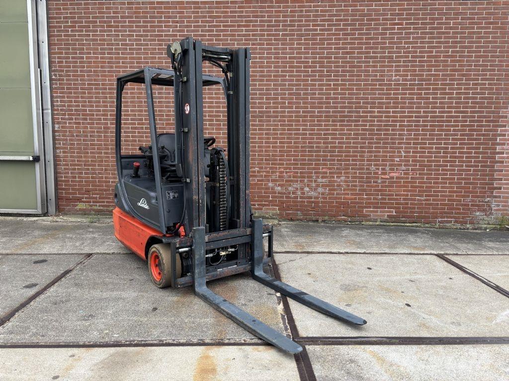 Linde E16C-02 Elektromos targoncák