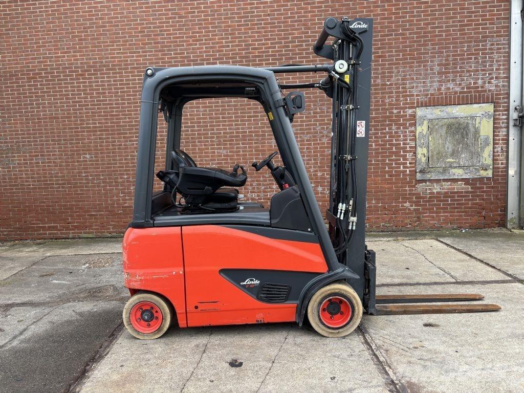 Linde E18PH-02 Elektromos targoncák