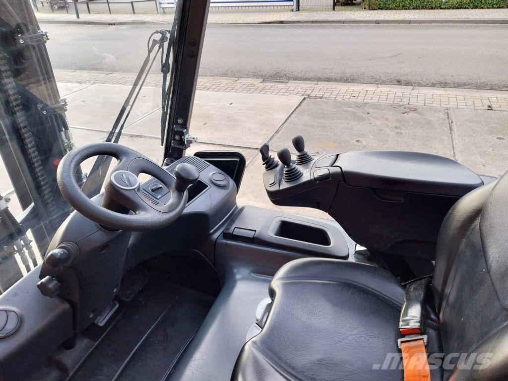 Linde E25-01 Elektromos targoncák