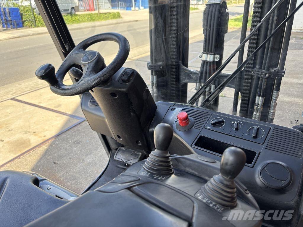 Linde E25HL-01/600 Elektromos targoncák