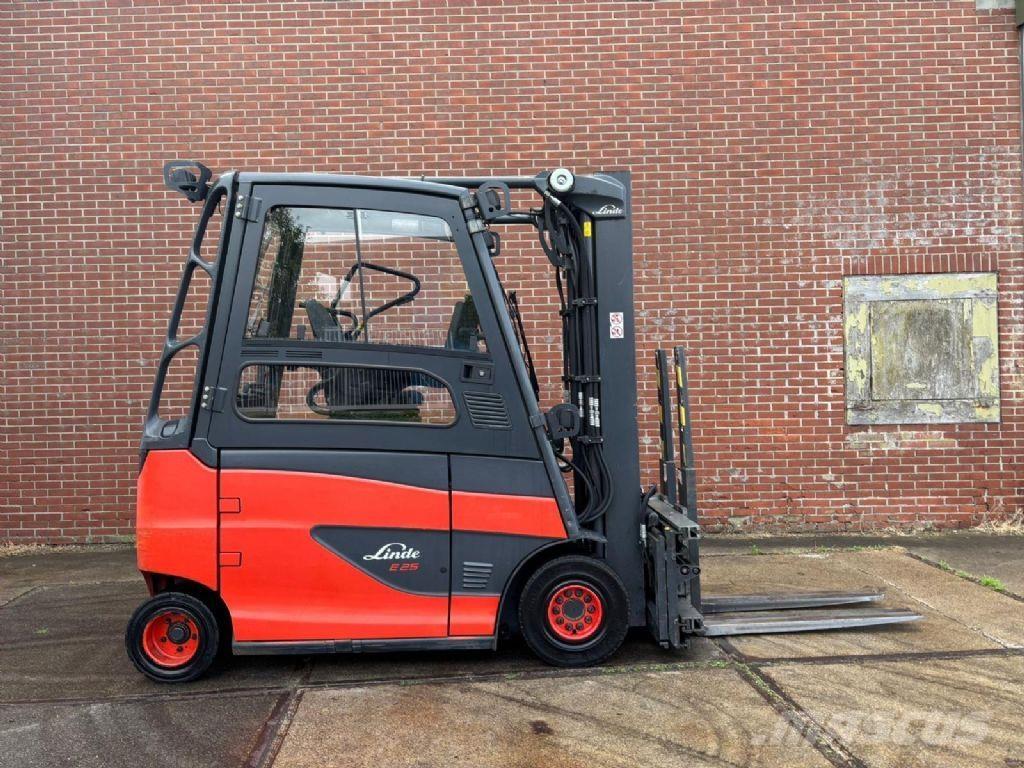 Linde E25HL-01/600 Elektromos targoncák