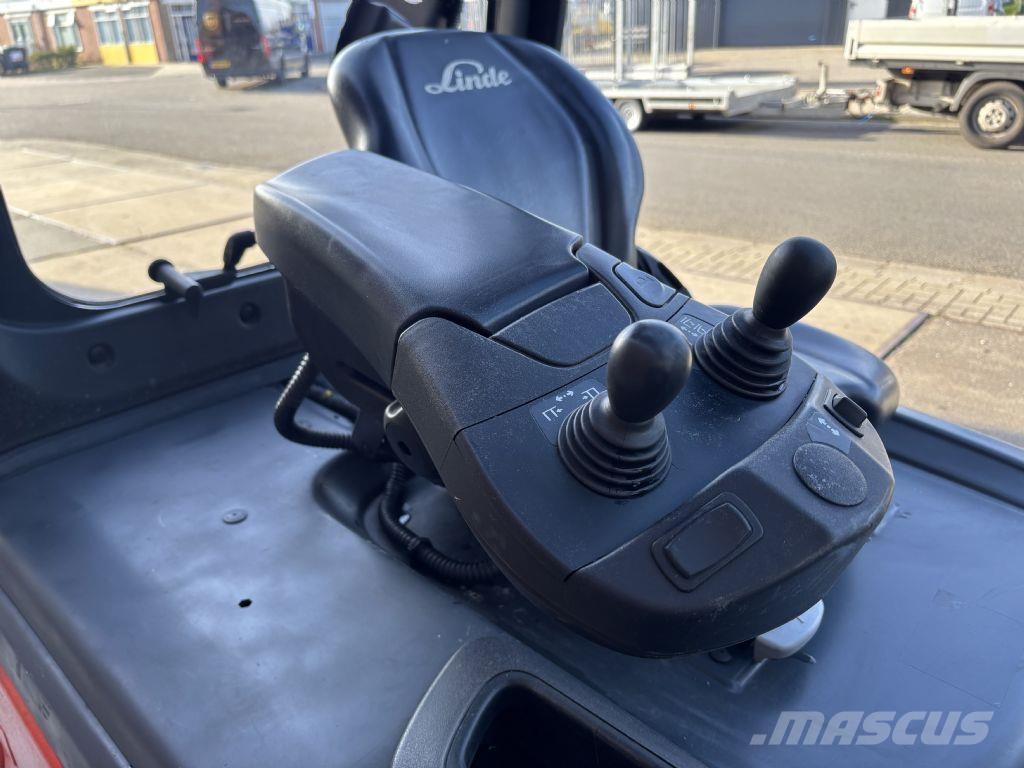 Linde E25HL-01/600 Elektromos targoncák