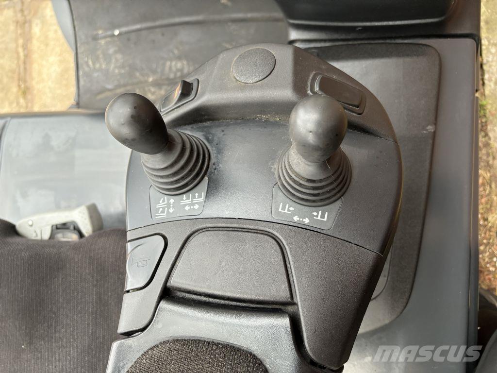 Linde E25L-01 Elektromos targoncák