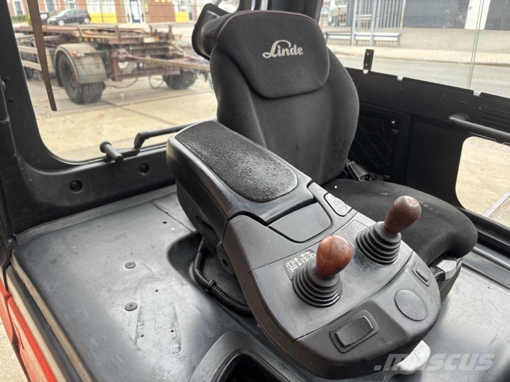 Linde E25L-01 Elektromos targoncák