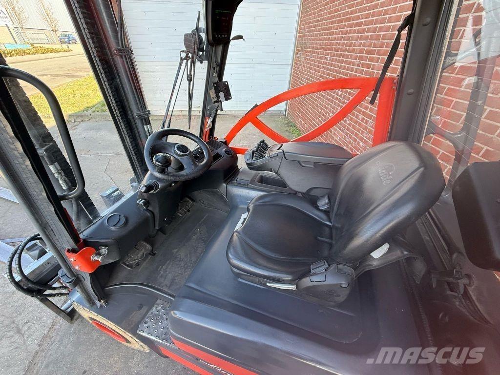 Linde E30-01 Elektromos targoncák