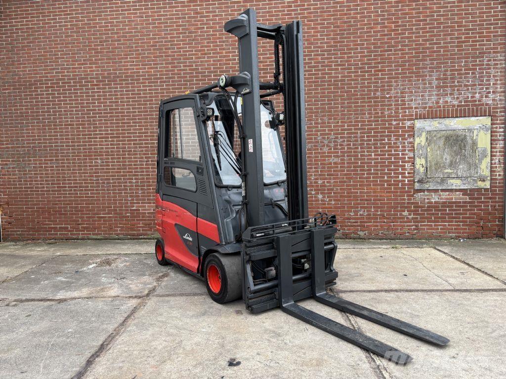 Linde E35HL-01 Elektromos targoncák