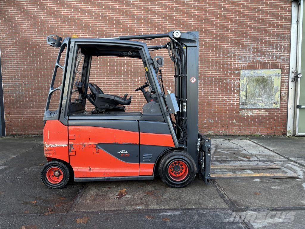 Linde E35HL-01 Elektromos targoncák