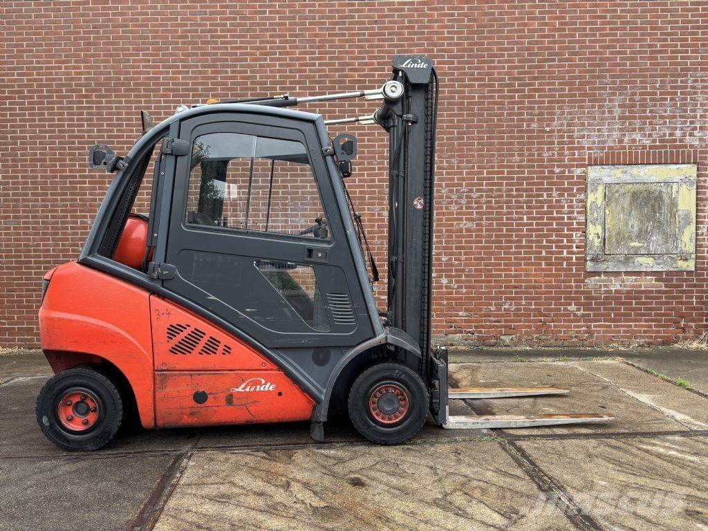 Linde H25T-01 Gázüzemű targoncák