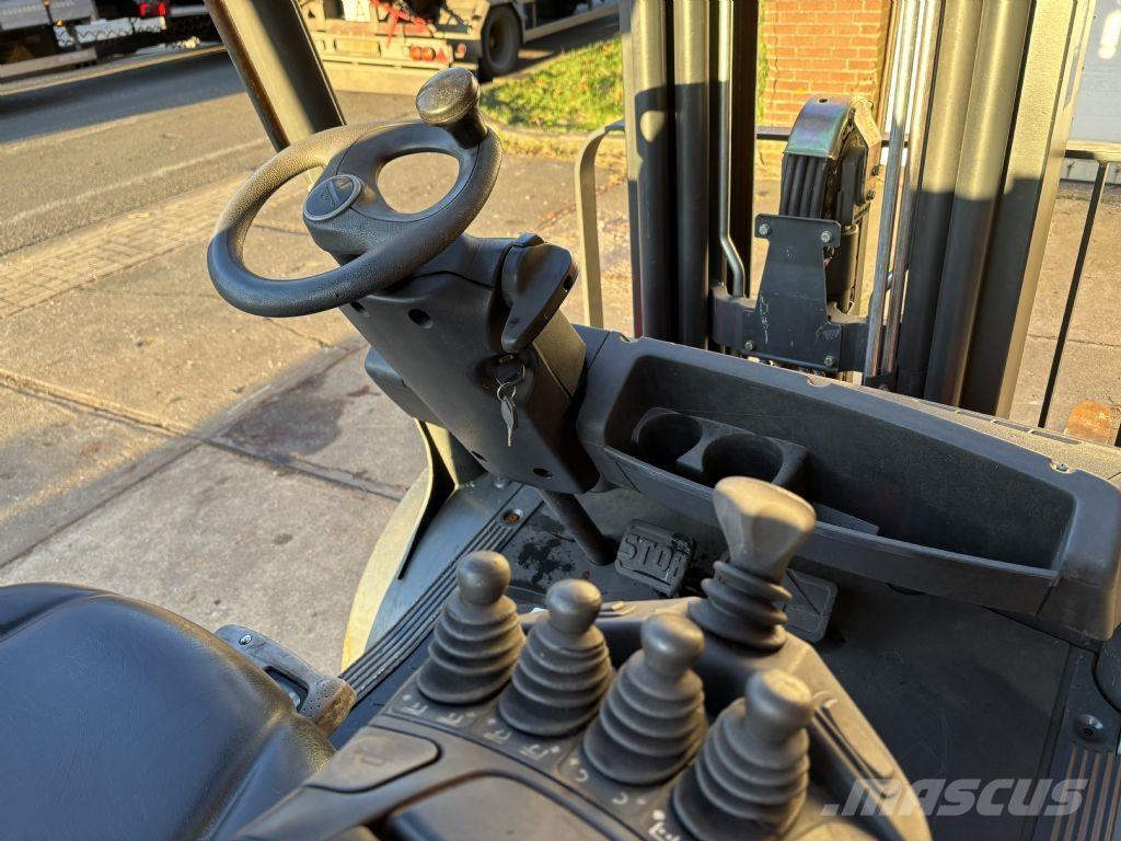 Linde H35T Gázüzemű targoncák