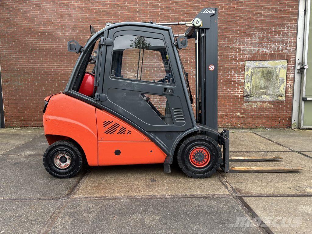 Linde H35T-01 Gázüzemű targoncák