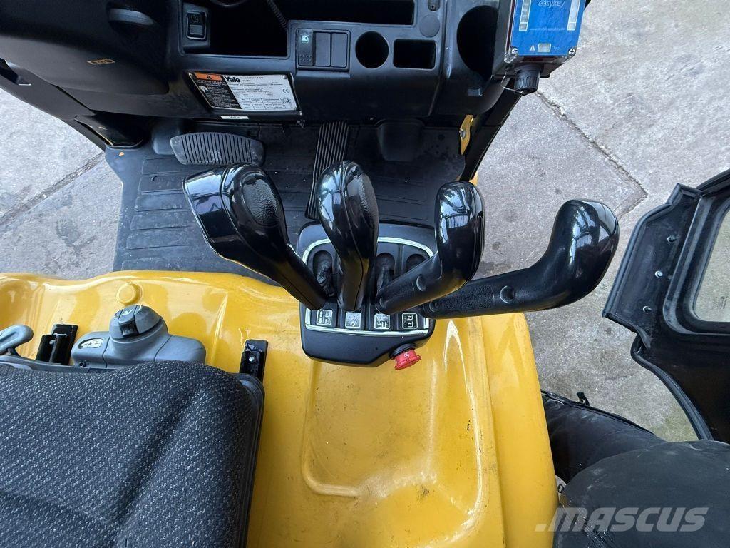 Yale ERP35VL F2945 Elektromos targoncák