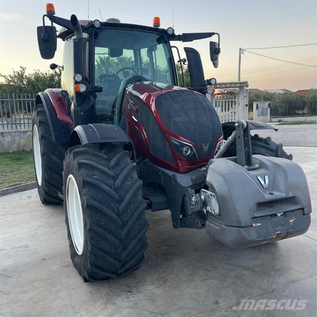 Valtra N174 Traktorok