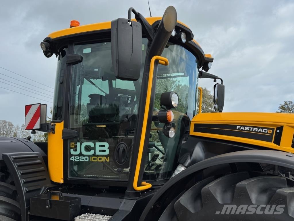 JCB 4220 iCON Traktorok