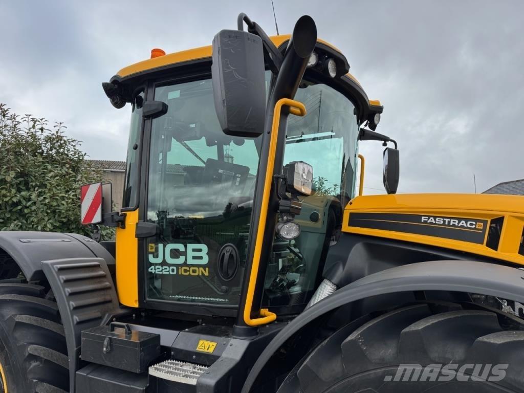 JCB 4220 iCON Traktorok