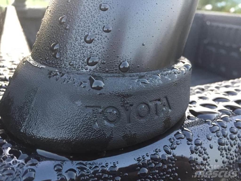 Toyota 718 Egyéb traktor tartozékok