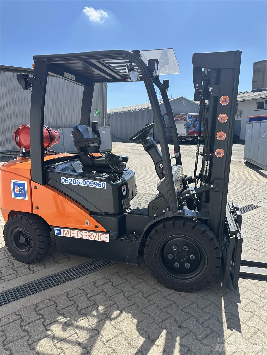 Doosan G30P-7 Építőipar - Egyebek