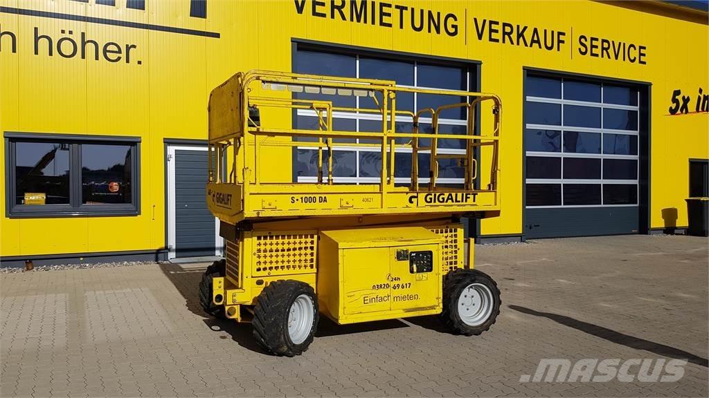 JLG 260 MRT-A Ollós emelők