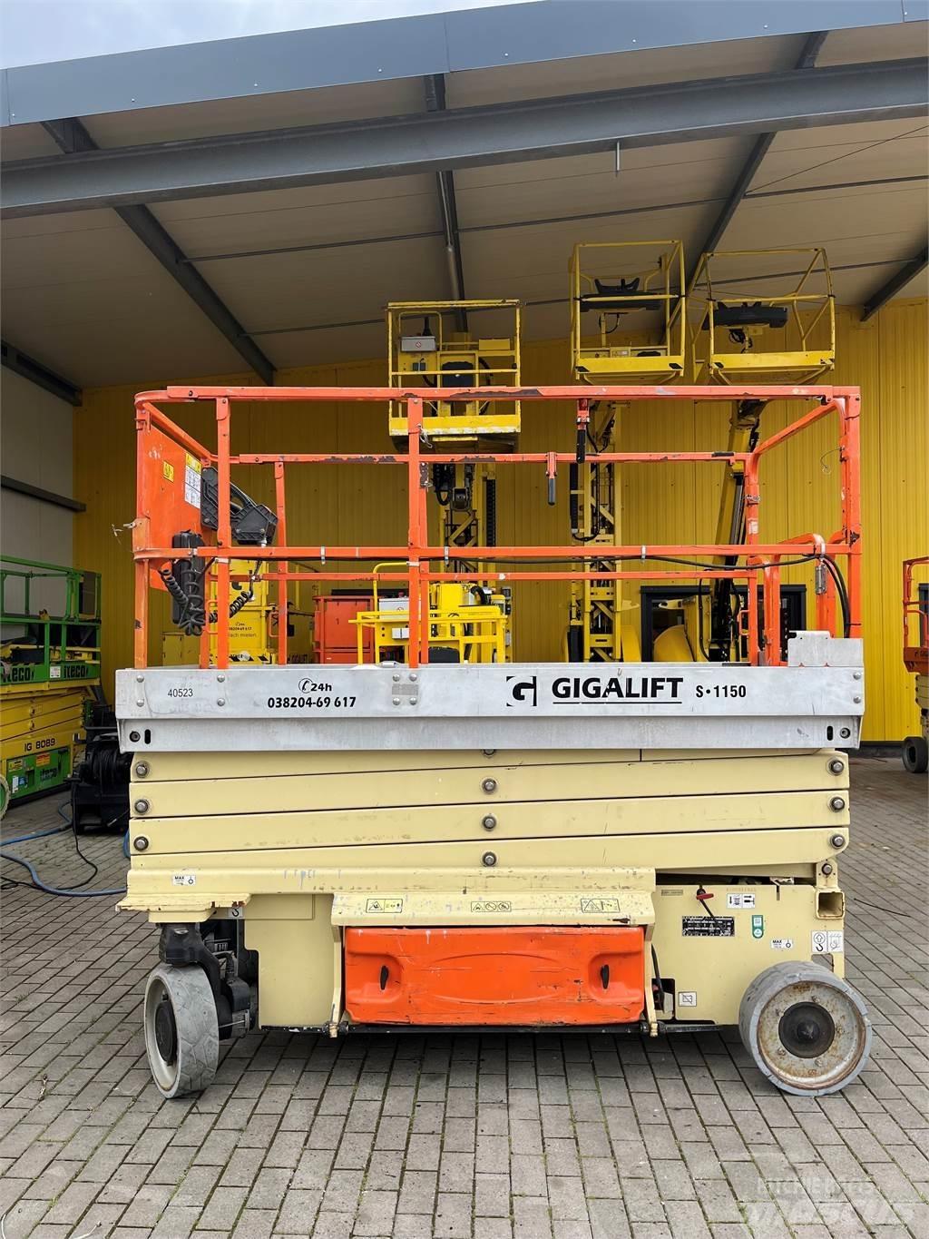 JLG 3246 ES Ollós emelők