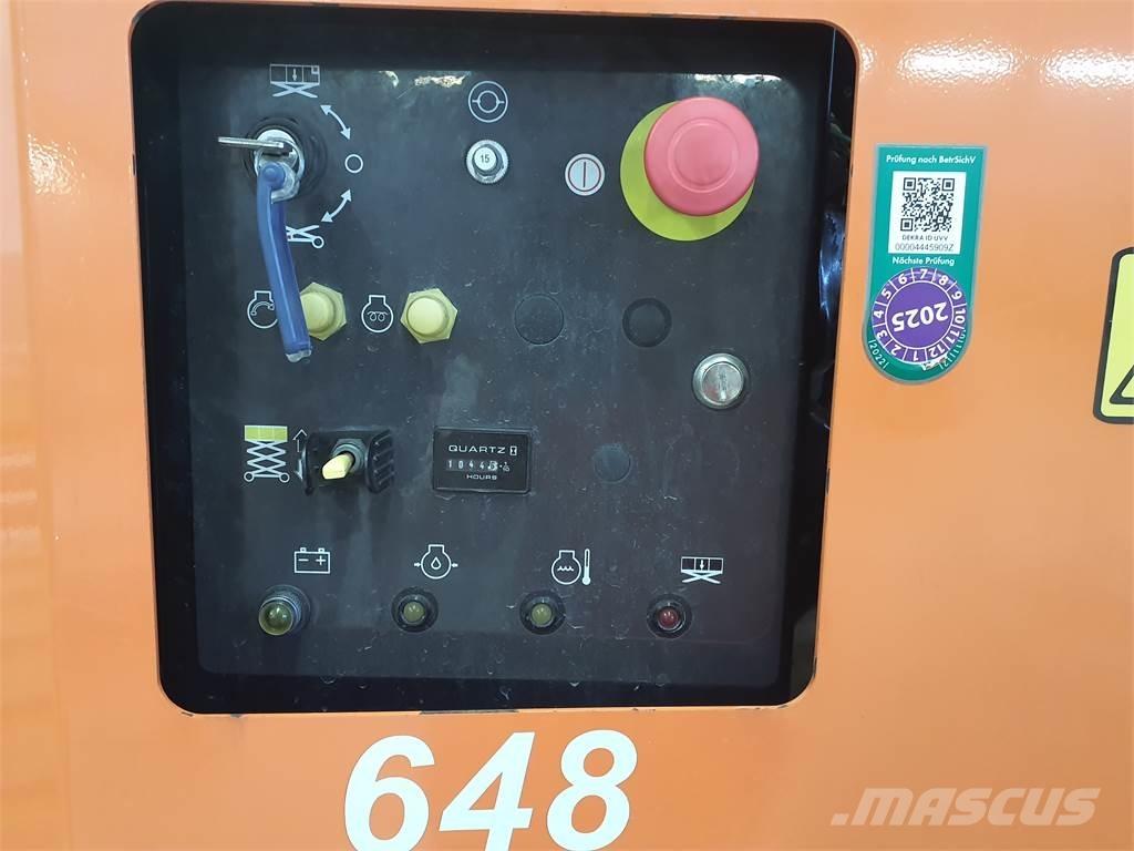 JLG 430LRT Ollós emelők