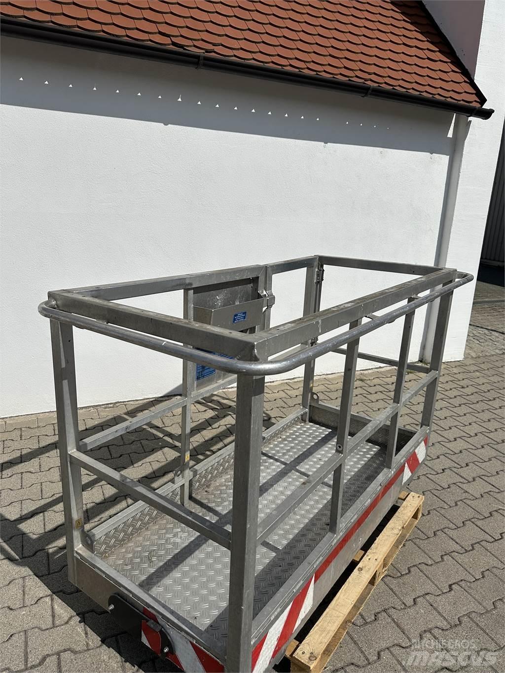  Paflinger P300 KS Építőipar - Egyebek