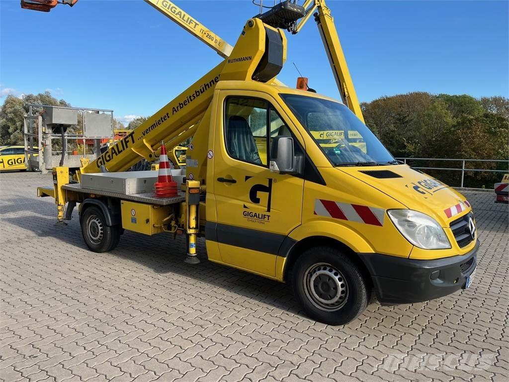Ruthmann TB 220 Teherautóra szerelt emelők és állványok