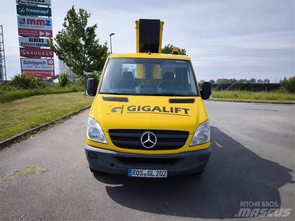 Ruthmann TBR 200 Teherautóra szerelt emelők és állványok