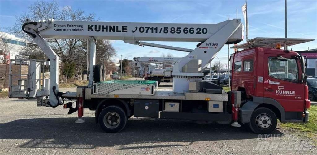 Wumag WT 300 Teherautóra szerelt emelők és állványok