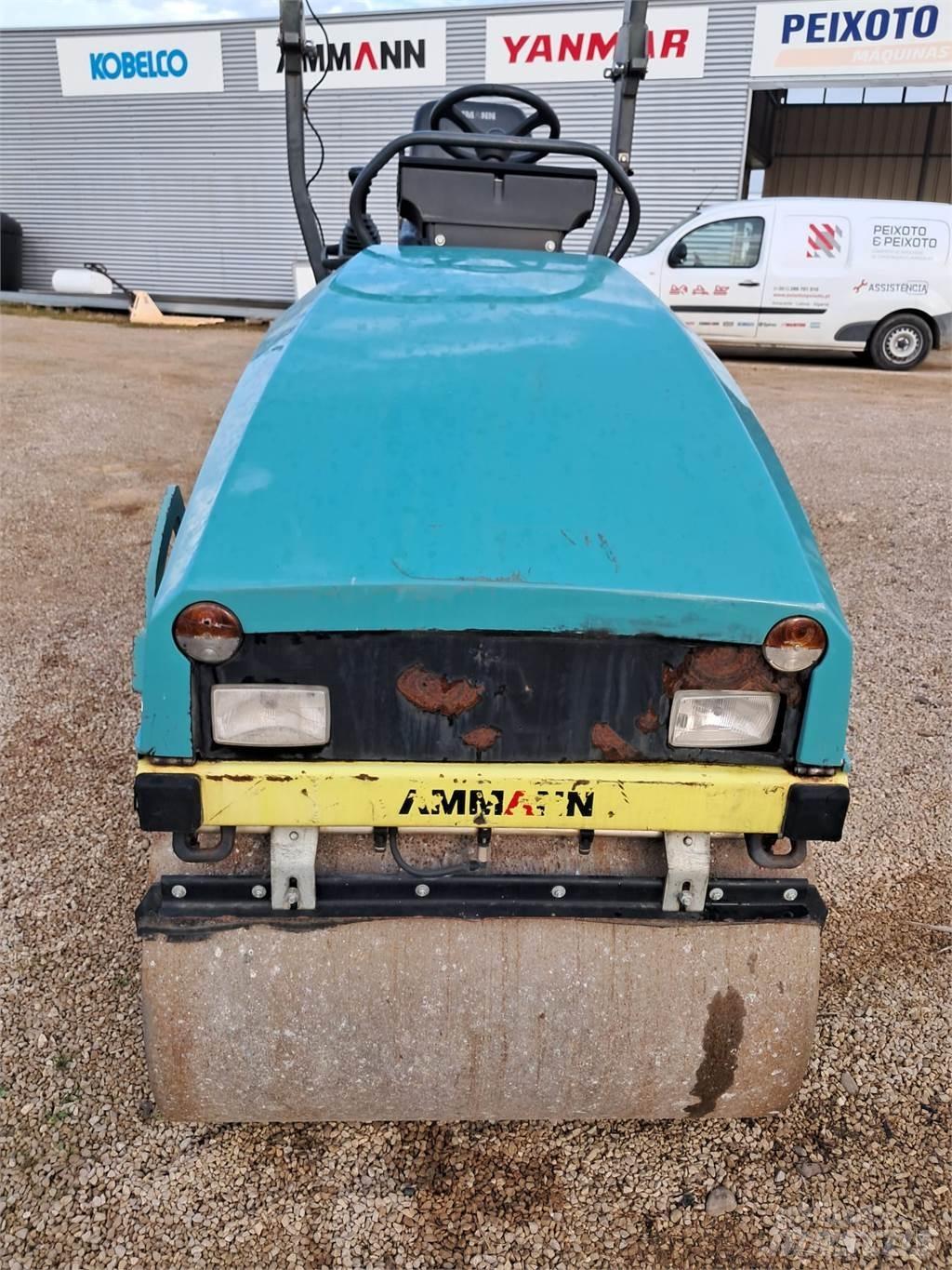 Ammann ARX23 Ikerdobos hengerek