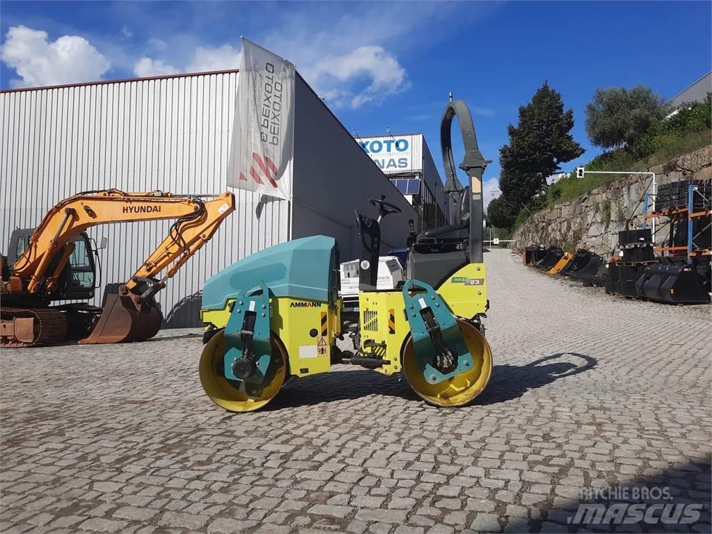 Ammann ARX23 Ikerdobos hengerek