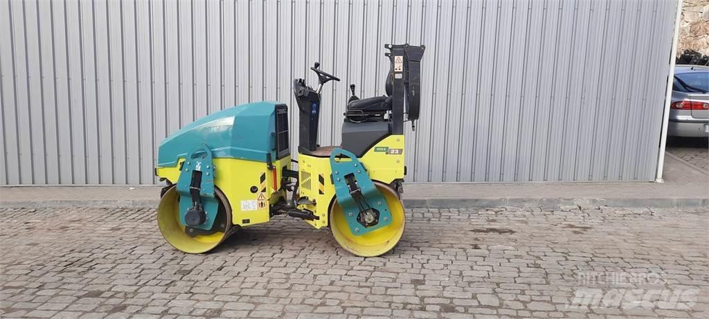 Ammann ARX23 Ikerdobos hengerek