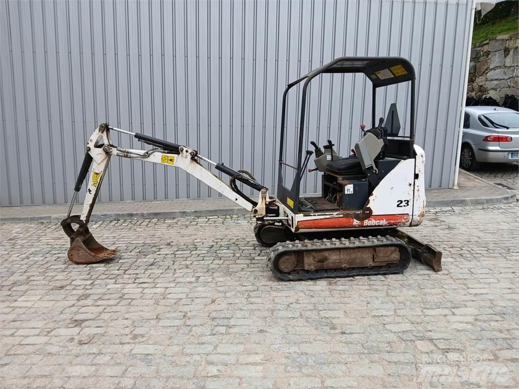 Bobcat 323 Mini kotrók < 7t