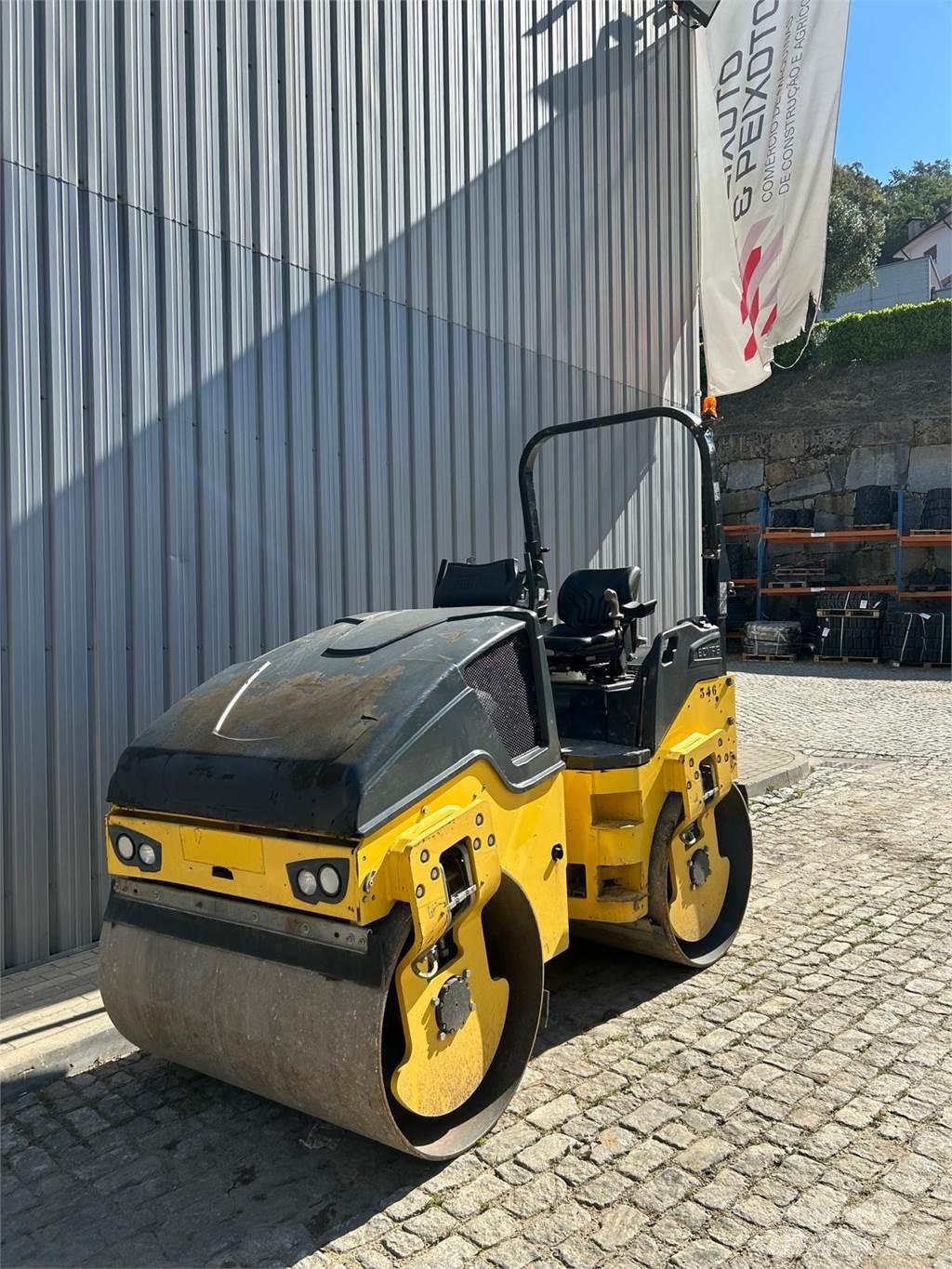 Bomag BW138AD-5 Ikerdobos hengerek