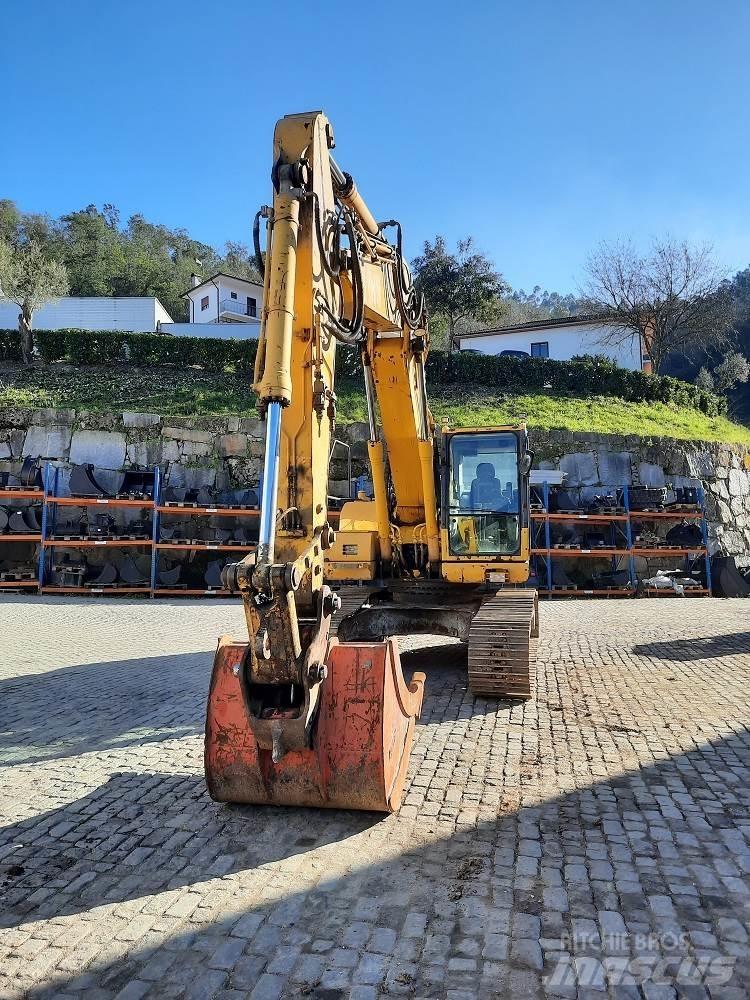 Komatsu PC210NLC-8K Lánctalpas kotrók