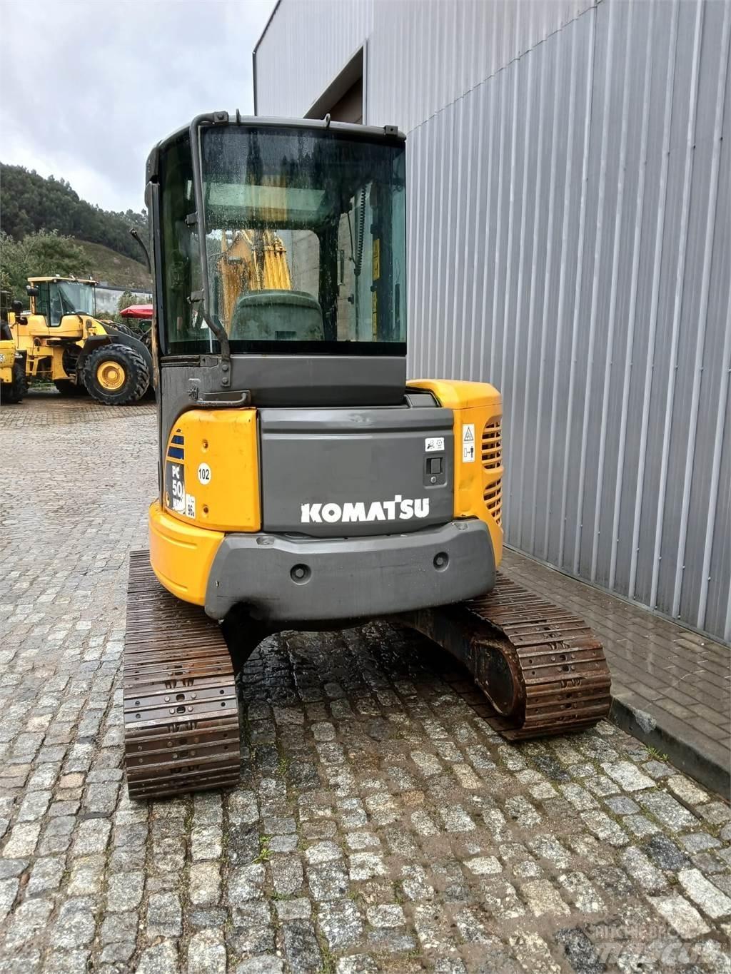 Komatsu PC50MR-2 Mini kotrók < 7t