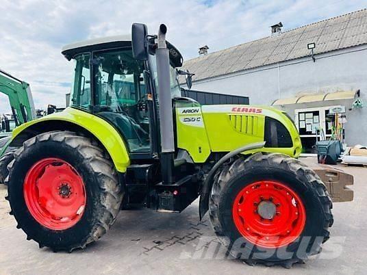 CLAAS ARION 620 C Traktorok