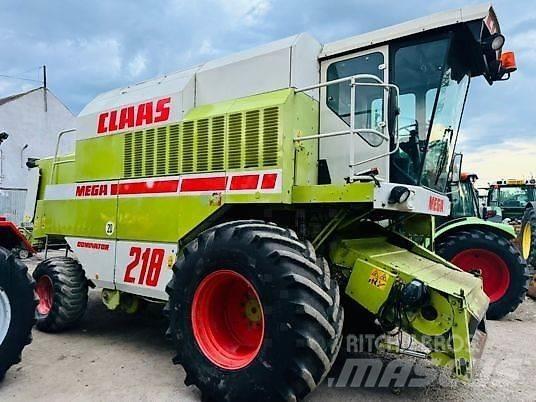 CLAAS MEGA 218 Kombájnok